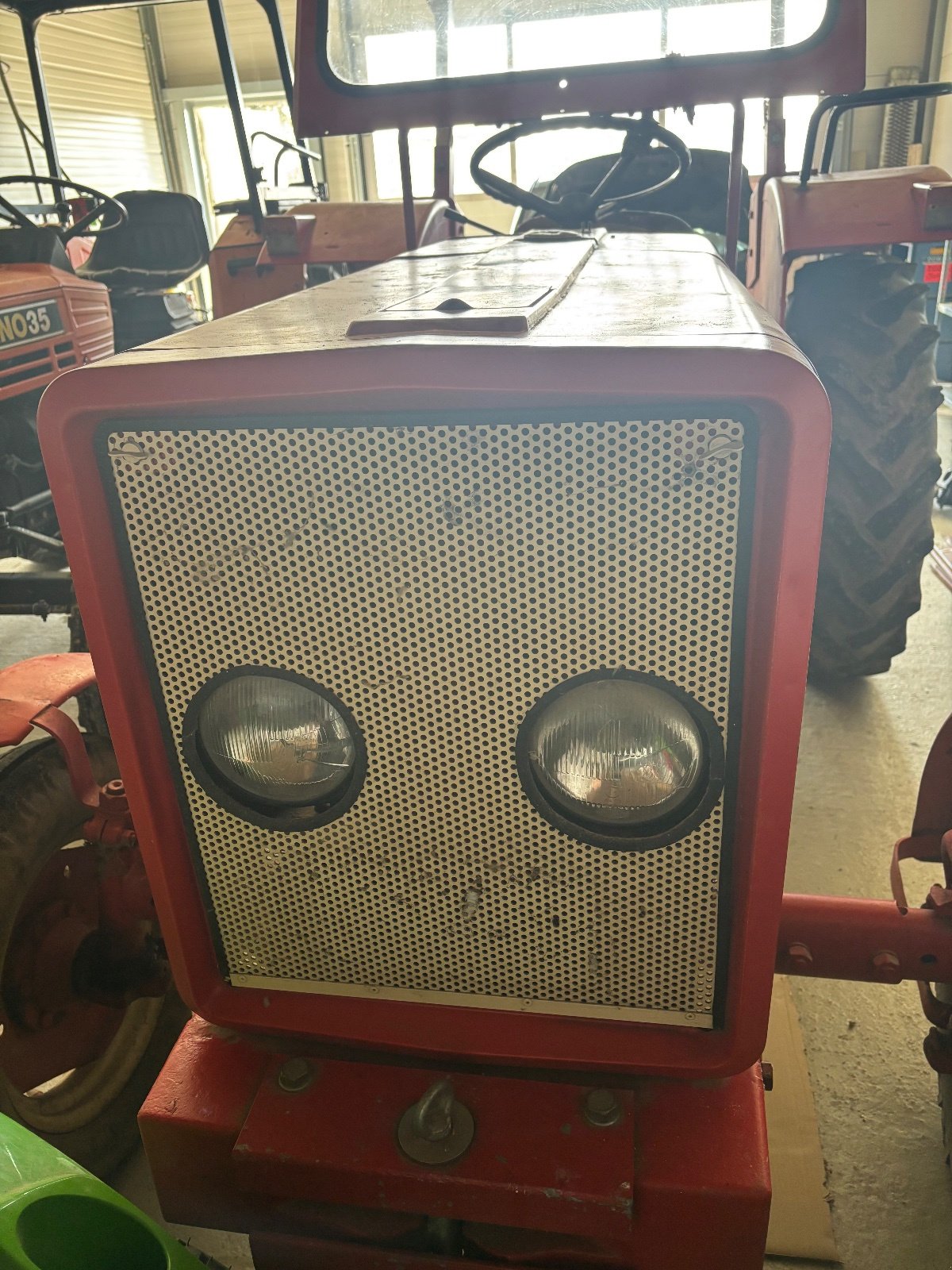 Traktor типа McCormick 323, Gebrauchtmaschine в rastatt (Фотография 3)