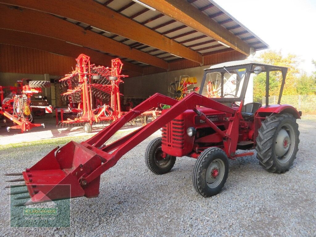 Traktor типа McCormick B275, Gebrauchtmaschine в Hofkirchen (Фотография 1)