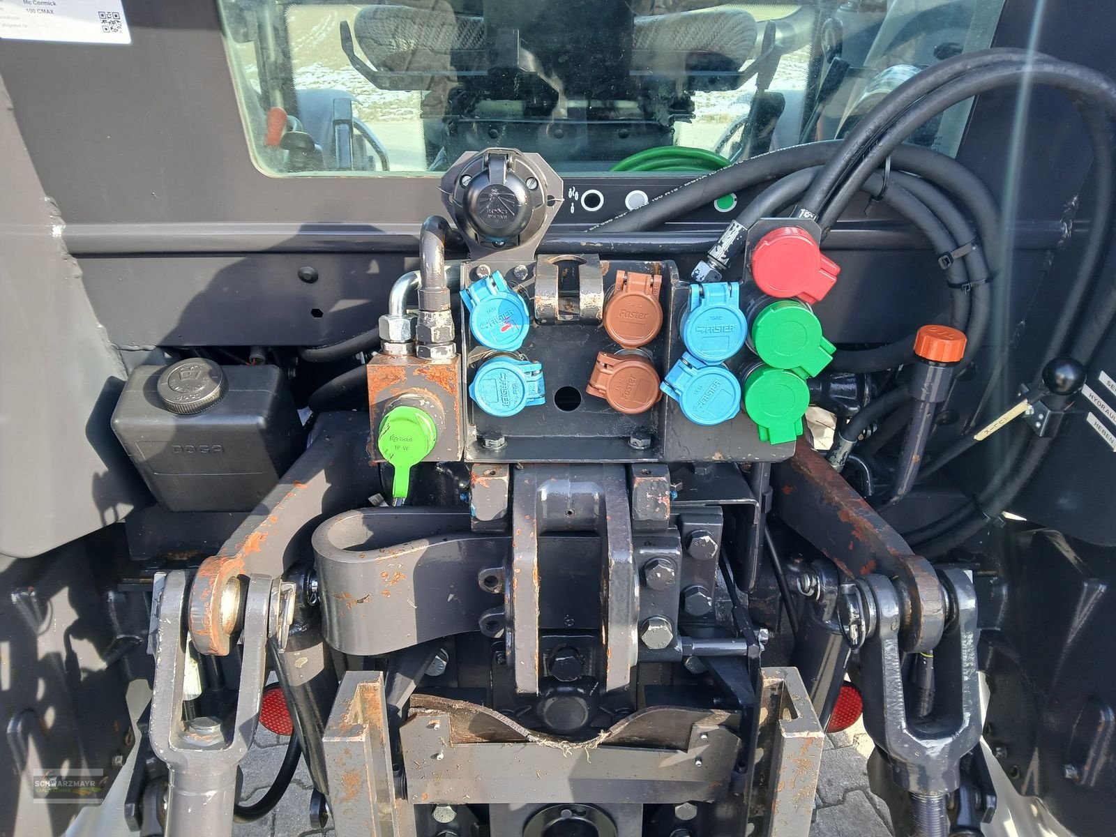 Traktor van het type McCormick C 100 MAX, Gebrauchtmaschine in Aurolzmünster (Foto 7)