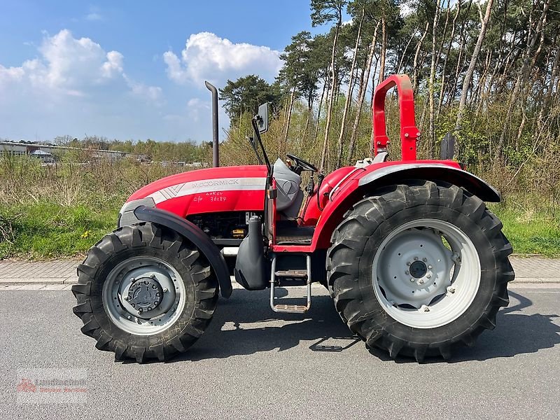Traktor от тип McCormick C 90 max, Gebrauchtmaschine в Marl (Снимка 2)