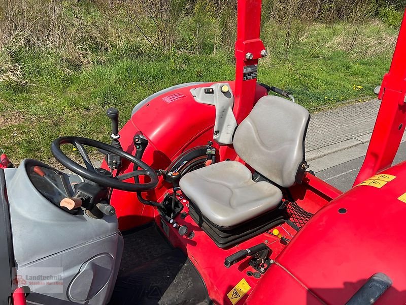 Traktor от тип McCormick C 90 max, Gebrauchtmaschine в Marl (Снимка 12)