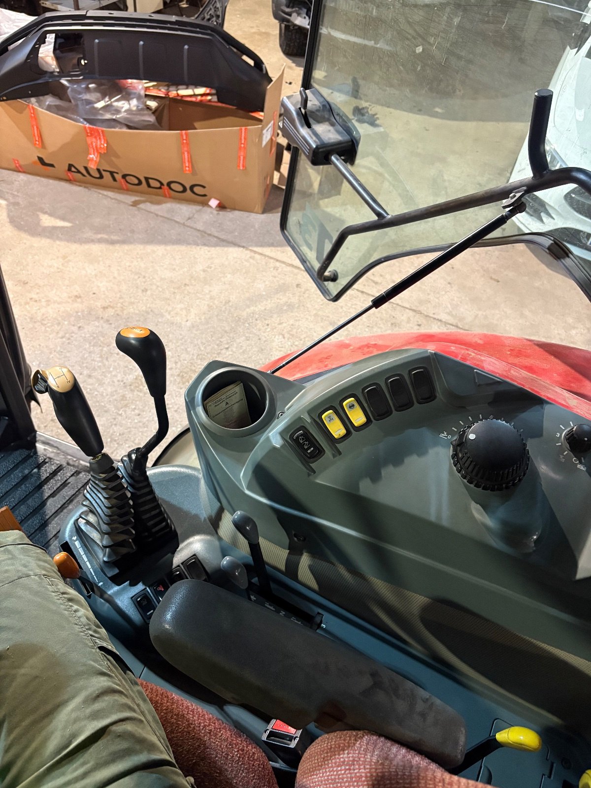 Traktor типа McCormick CX 100 XS, Gebrauchtmaschine в stixneusiedl (Фотография 4)