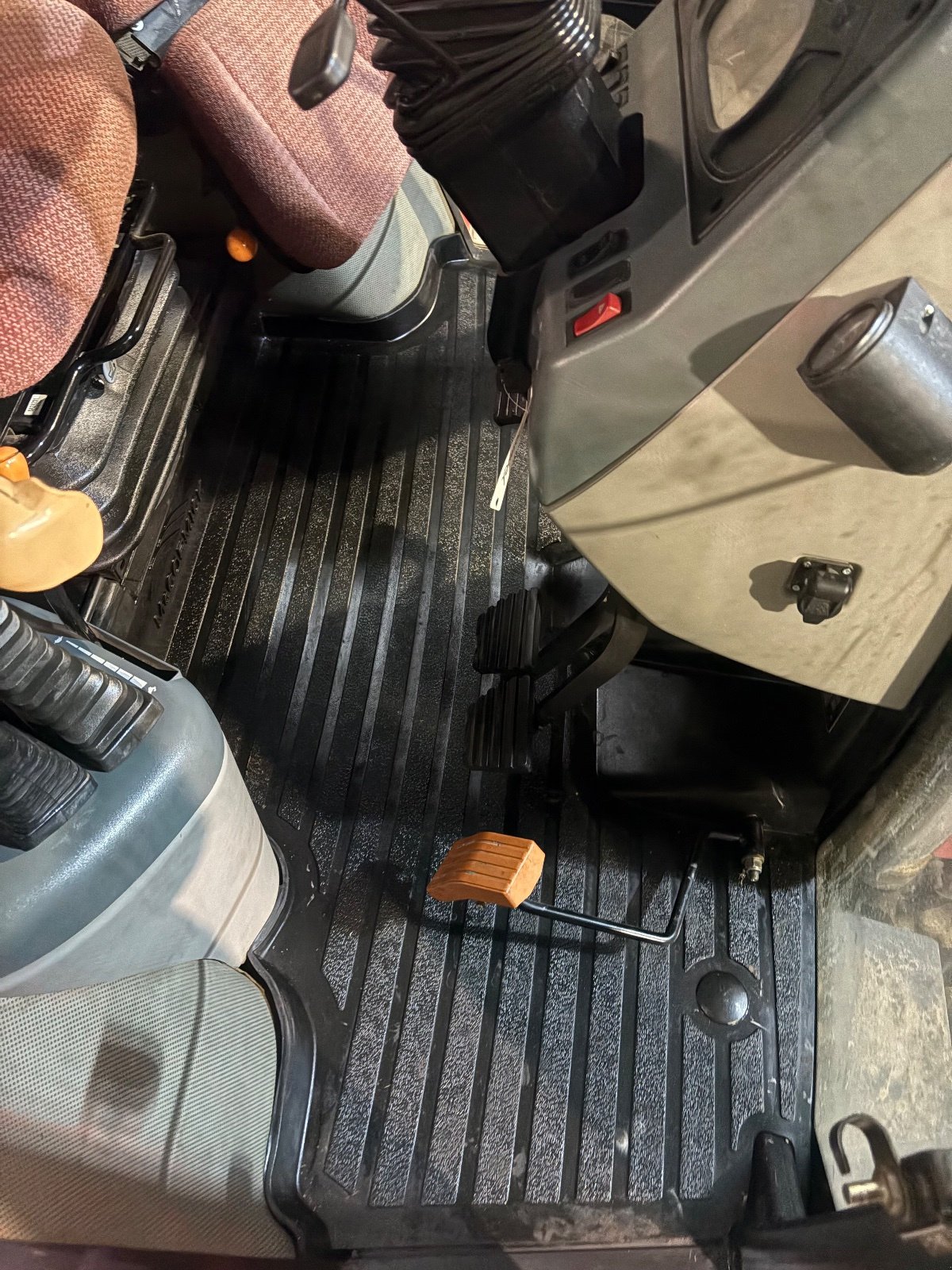 Traktor типа McCormick CX 100 XS, Gebrauchtmaschine в stixneusiedl (Фотография 7)