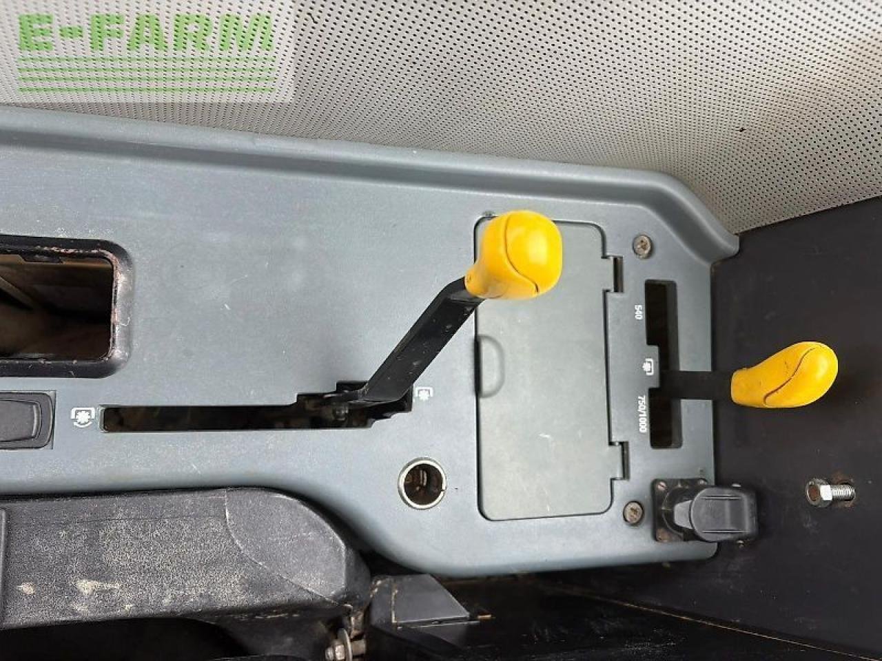 Traktor του τύπου McCormick cx 110, Gebrauchtmaschine σε GROBELNO (Φωτογραφία 16)