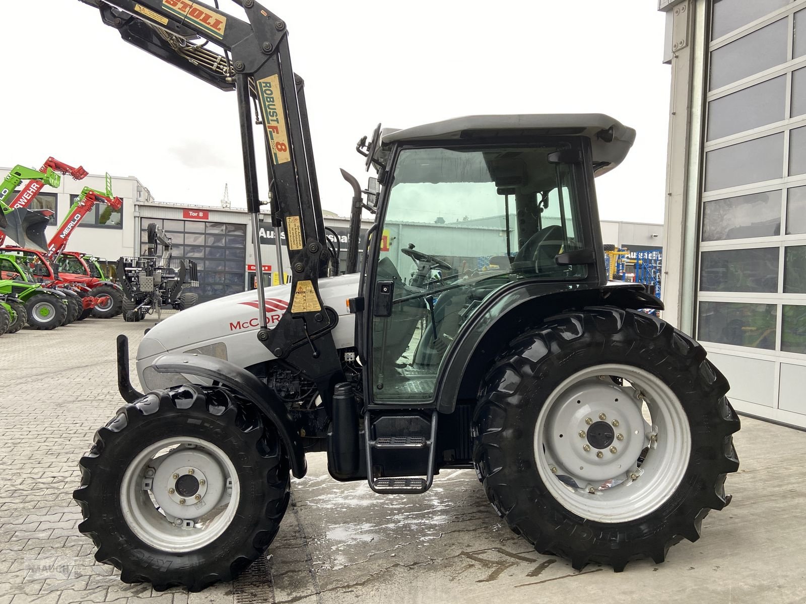 Traktor van het type McCormick CX 65 L, Gebrauchtmaschine in Burgkirchen (Foto 10)