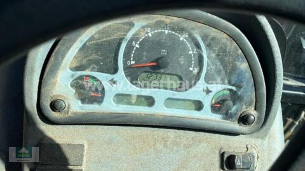 Traktor van het type McCormick CX 65 L, Gebrauchtmaschine in Klagenfurt (Foto 4)