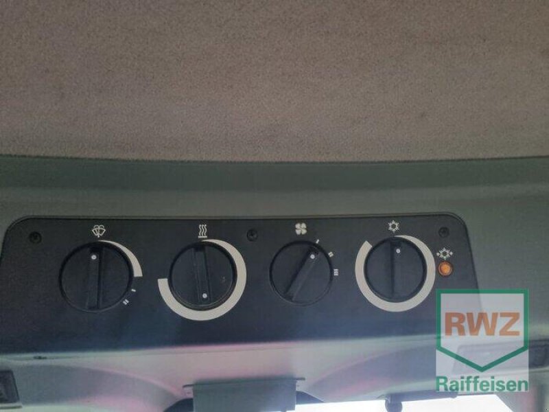 Traktor типа McCormick CX90, Gebrauchtmaschine в Mutterstadt (Фотография 4)