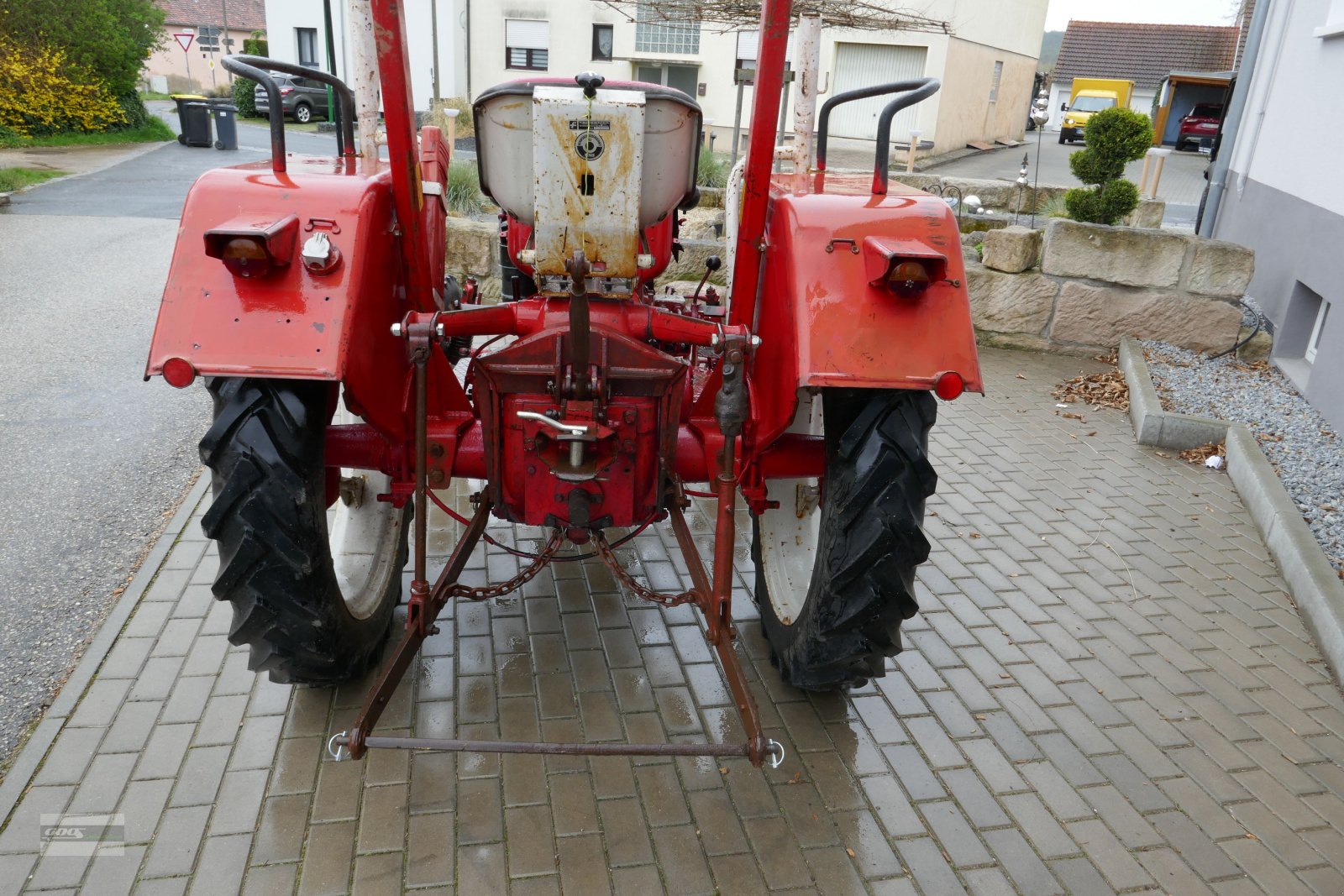 Traktor типа McCormick D-324 "Motor komplett überholt" Gepflegter Traktor, Gebrauchtmaschine в Langenzenn (Фотография 4)