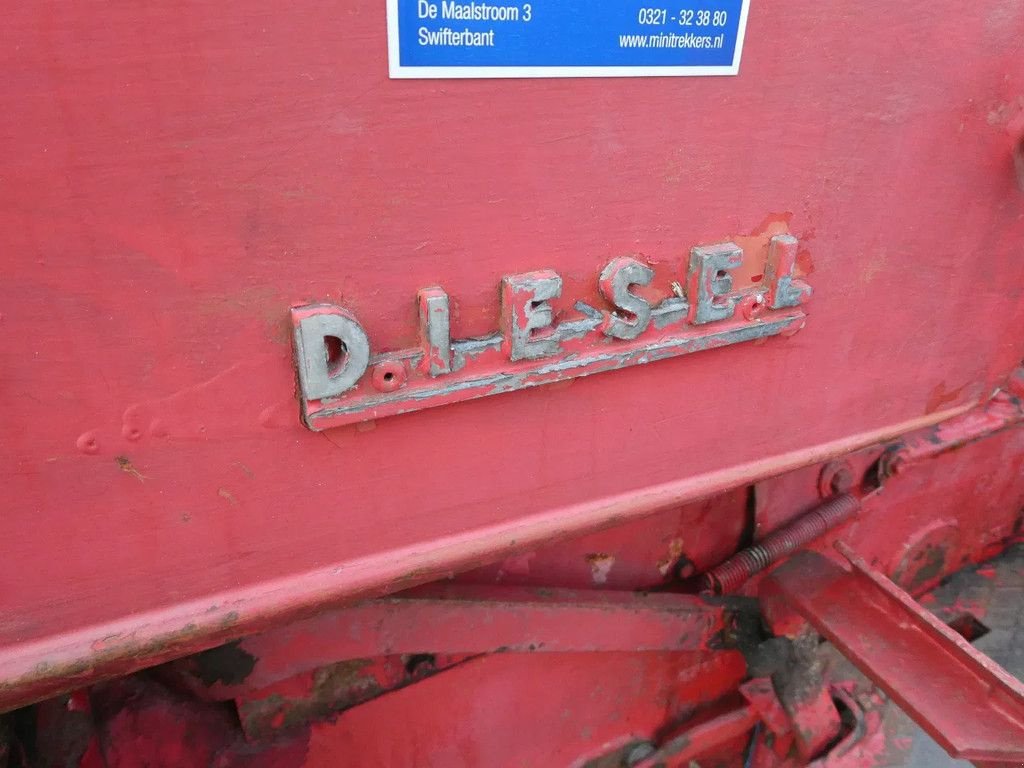 Traktor van het type McCormick Farmall 324 2wd / Margetrekker, Gebrauchtmaschine in Swifterband (Foto 8)