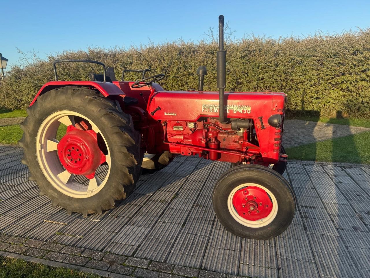 Traktor tip McCormick Farmall D-430, Gebrauchtmaschine in Lage Zwaluwe (Poză 3)
