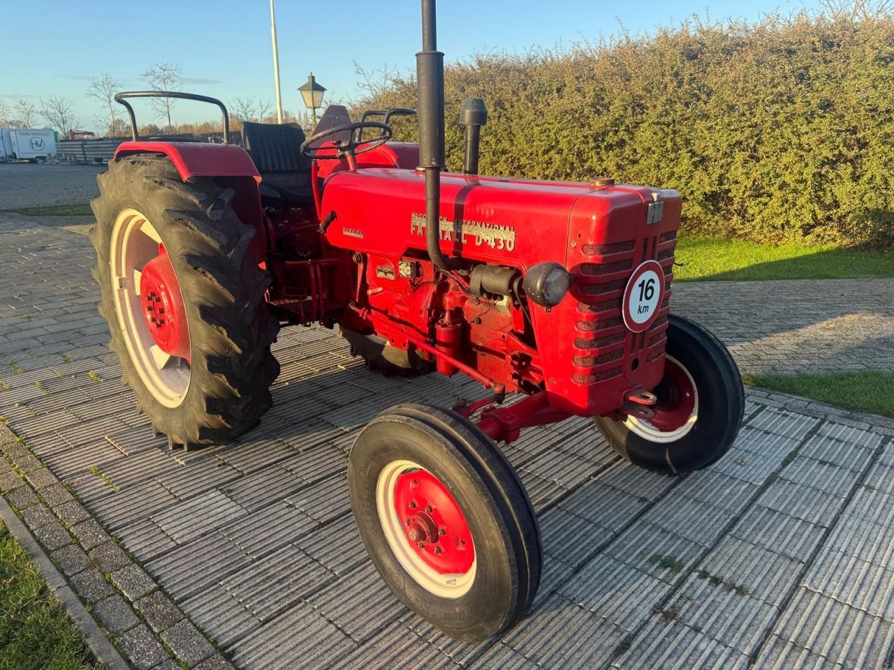 Traktor tip McCormick Farmall D-430, Gebrauchtmaschine in Lage Zwaluwe (Poză 1)
