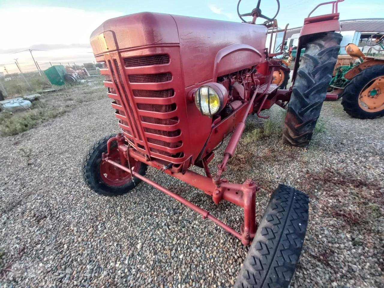 Traktor типа McCormick Farmall F-265, Gebrauchtmaschine в Pragsdorf (Фотография 5)