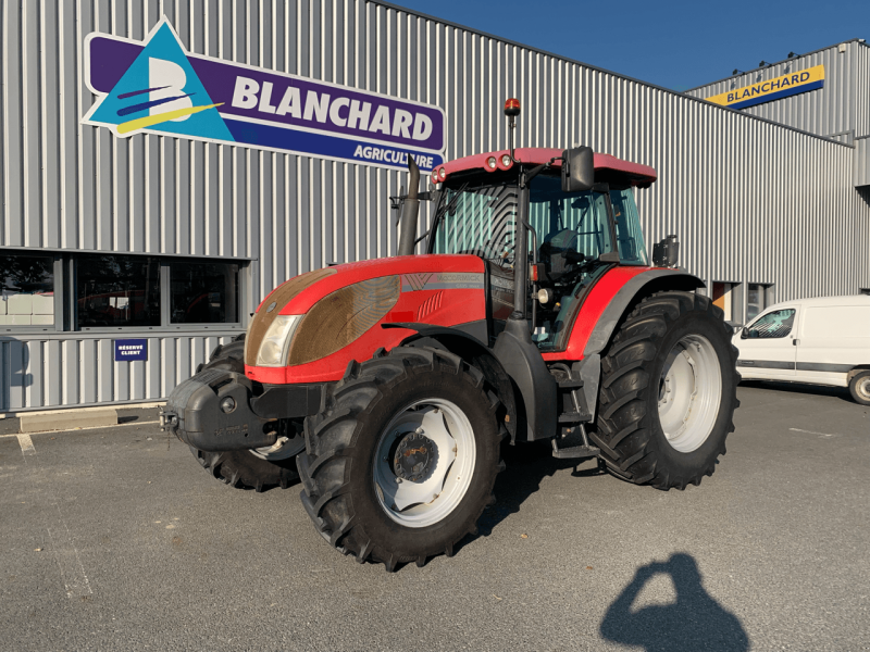 Traktor des Typs McCormick G135 MAX, Gebrauchtmaschine in TREMEUR (Bild 1)
