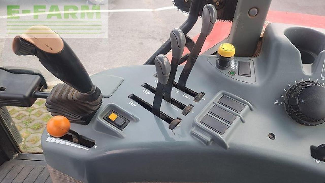 Traktor Türe ait McCormick mc 115, Gebrauchtmaschine içinde GROBELNO (resim 16)