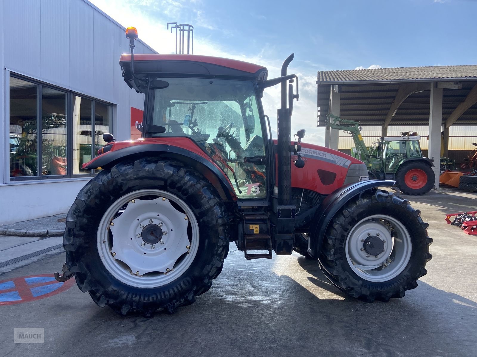 Traktor del tipo McCormick MC 130, Gebrauchtmaschine en Burgkirchen (Imagen 4)