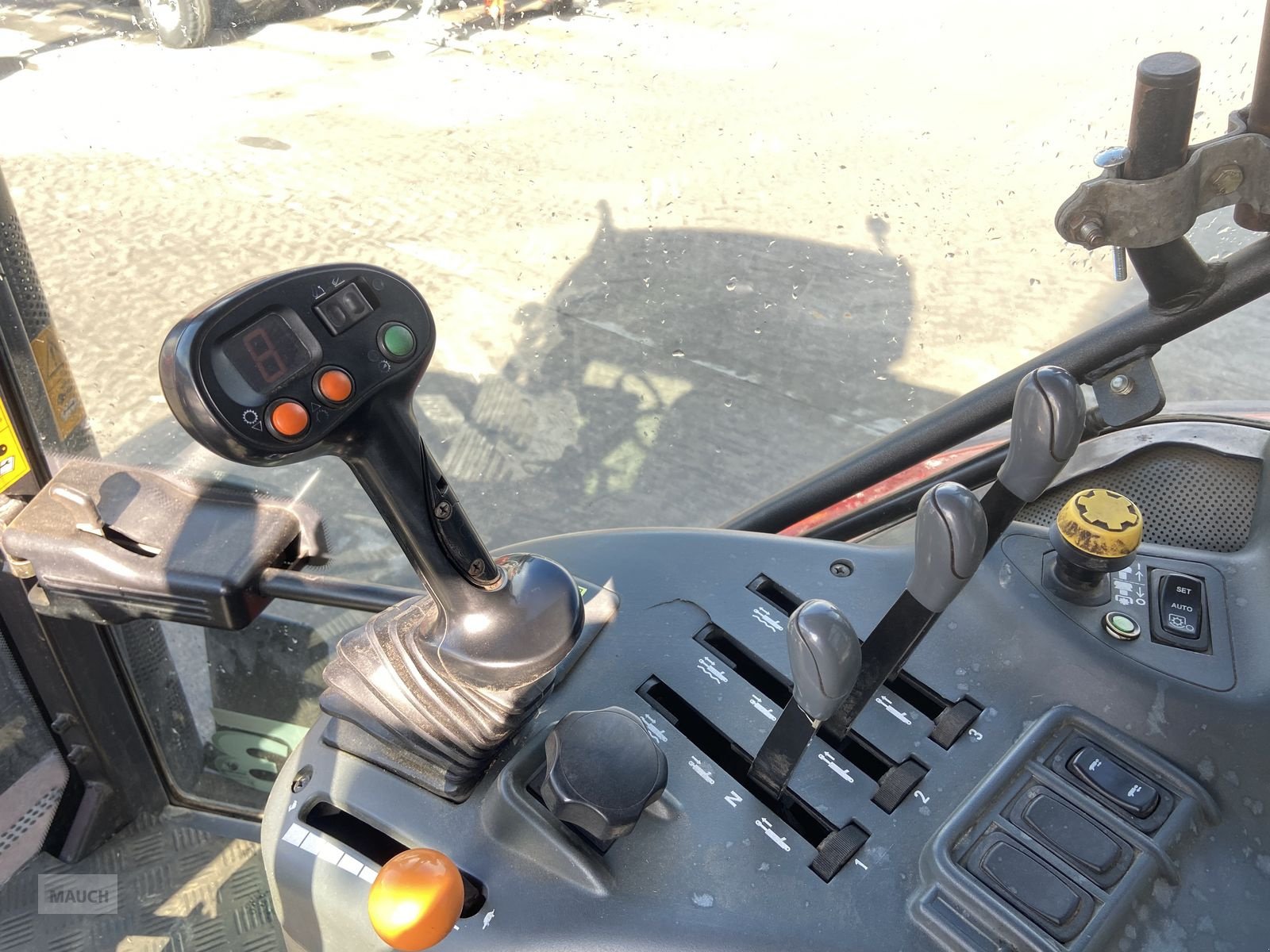 Traktor del tipo McCormick MC 130, Gebrauchtmaschine en Burgkirchen (Imagen 14)