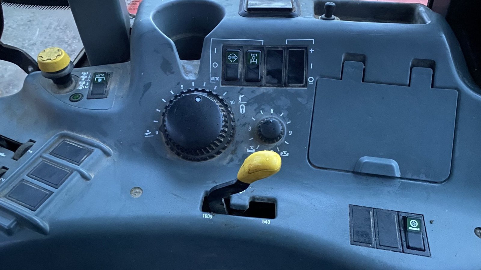 Traktor del tipo McCormick Mc 135 Power 6, Gebrauchtmaschine In øster ulslev (Immagine 13)