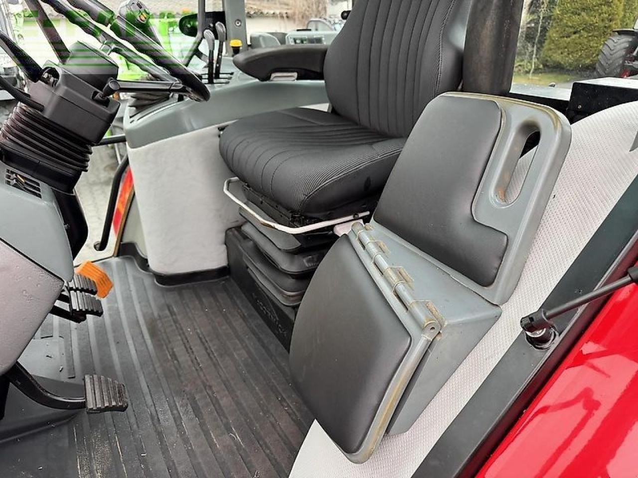 Traktor del tipo McCormick mc100, Gebrauchtmaschine en DAMAS?AWEK (Imagen 13)