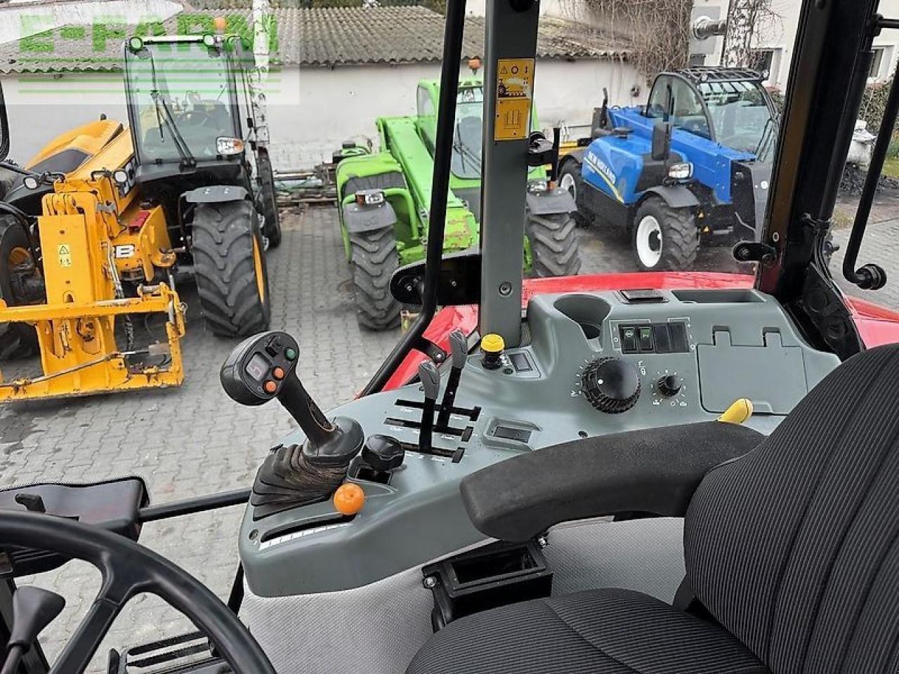 Traktor del tipo McCormick mc100, Gebrauchtmaschine en DAMAS?AWEK (Imagen 16)