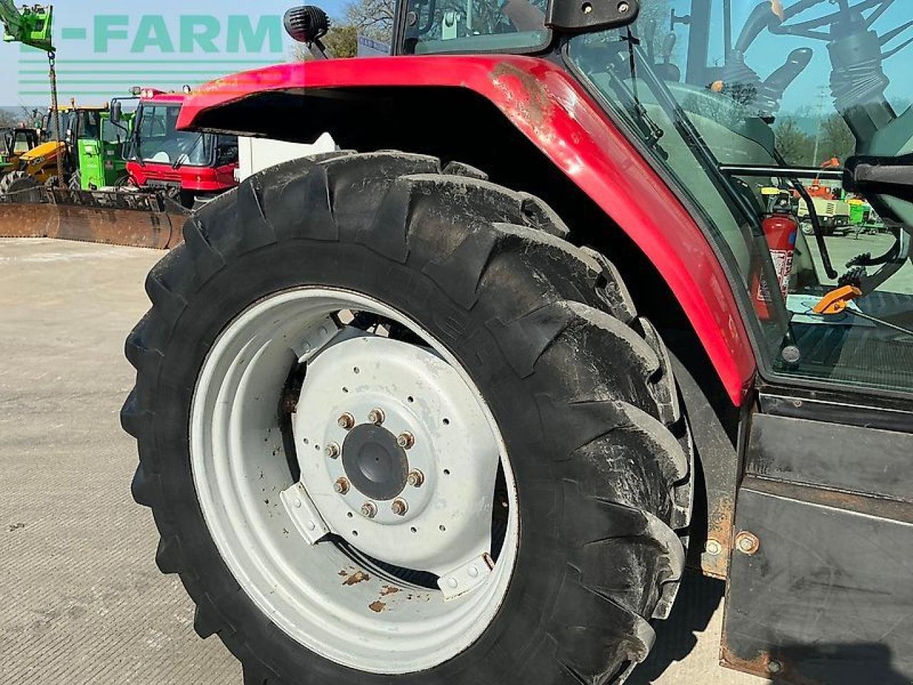 Traktor typu McCormick mc115 loader tractor (st25693), Gebrauchtmaschine w SHAFTESBURY (Zdjęcie 14)