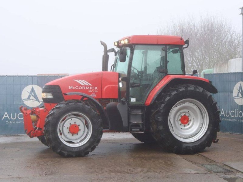Traktor Türe ait McCormick MC120P6, Gebrauchtmaschine içinde Antwerpen (resim 1)