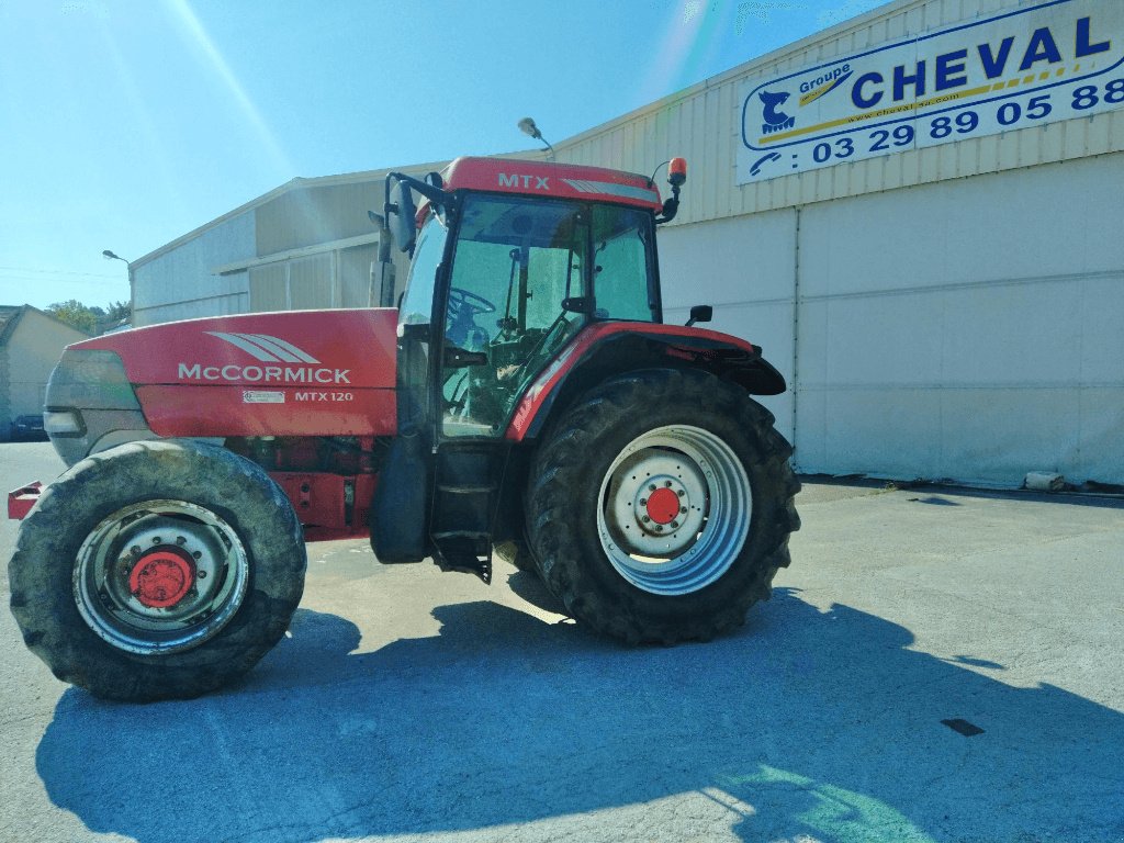 Traktor des Typs McCormick MTX 120, Gebrauchtmaschine in Chauvoncourt (Bild 7)