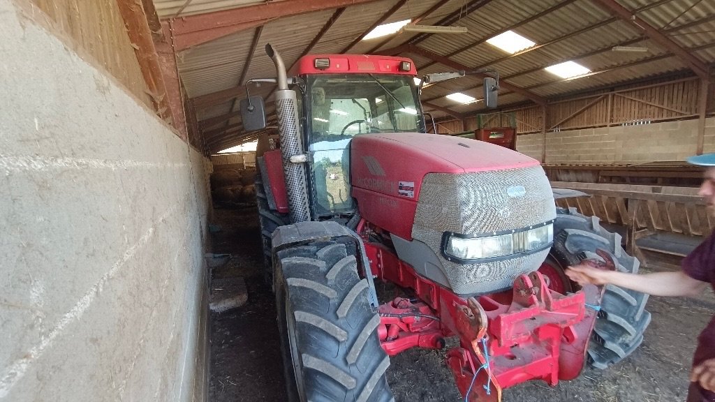 Traktor Türe ait McCormick MTX 120, Gebrauchtmaschine içinde COGNAC LA FORET (resim 6)