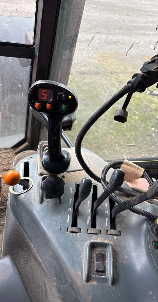 Traktor des Typs McCormick MTX 200, Gebrauchtmaschine in DIFFENBACH-LES-HELLIMER (Bild 9)