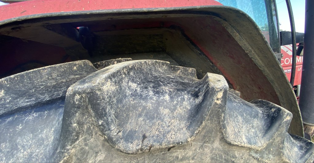 Traktor от тип McCormick MTX120, Gebrauchtmaschine в MONTLUCON (Снимка 11)