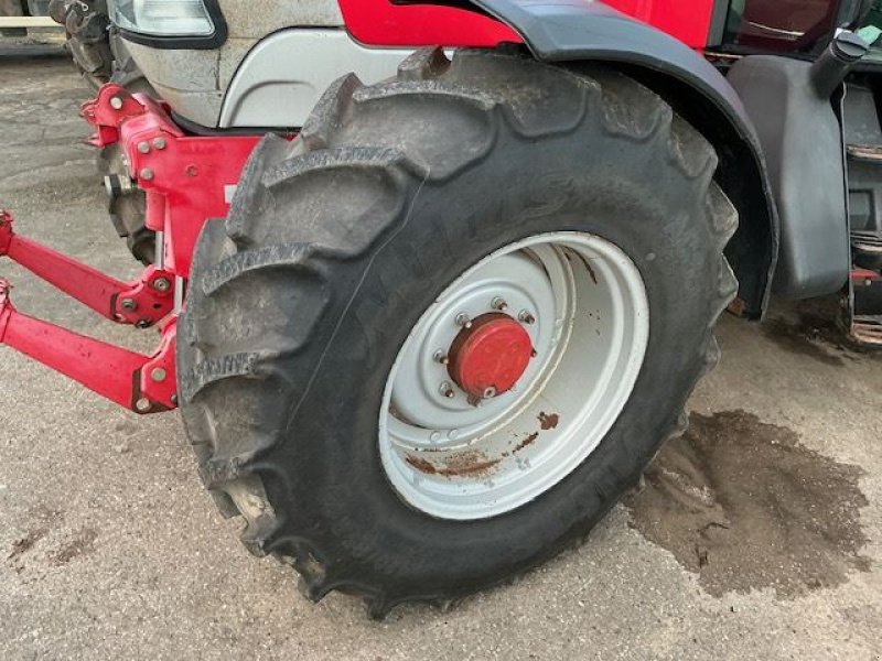 Traktor типа McCormick MTX150, Gebrauchtmaschine в les hayons (Фотография 5)