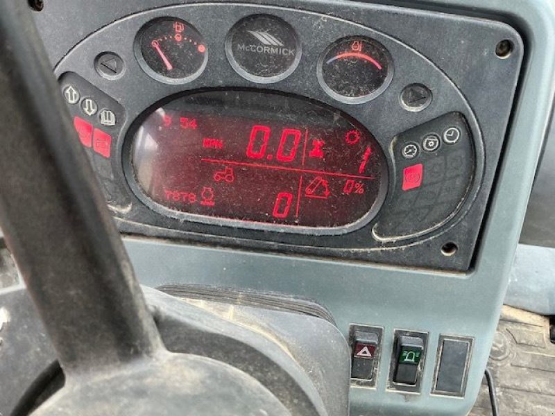 Traktor типа McCormick MTX150, Gebrauchtmaschine в les hayons (Фотография 8)