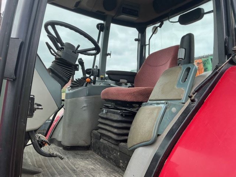 Traktor типа McCormick MTX150, Gebrauchtmaschine в les hayons (Фотография 6)