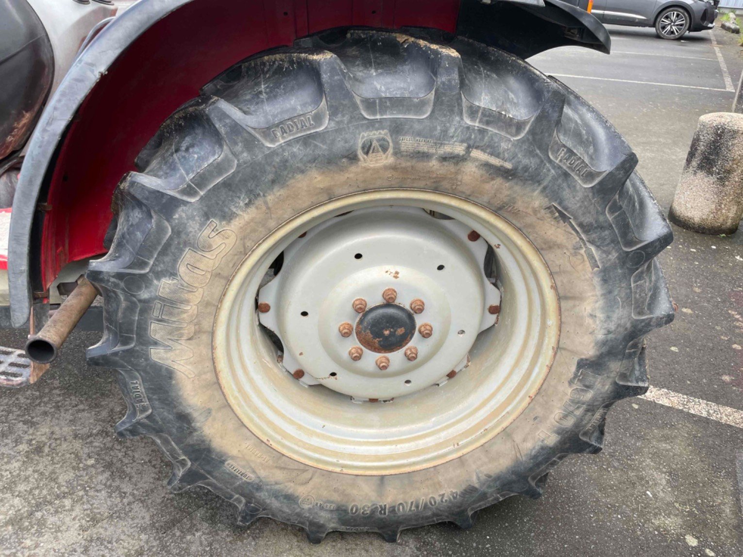 Traktor des Typs McCormick Tracteur agricole C80L Mc Cormick, Gebrauchtmaschine in SAINT CLAIR SUR ELLE (Bild 11)