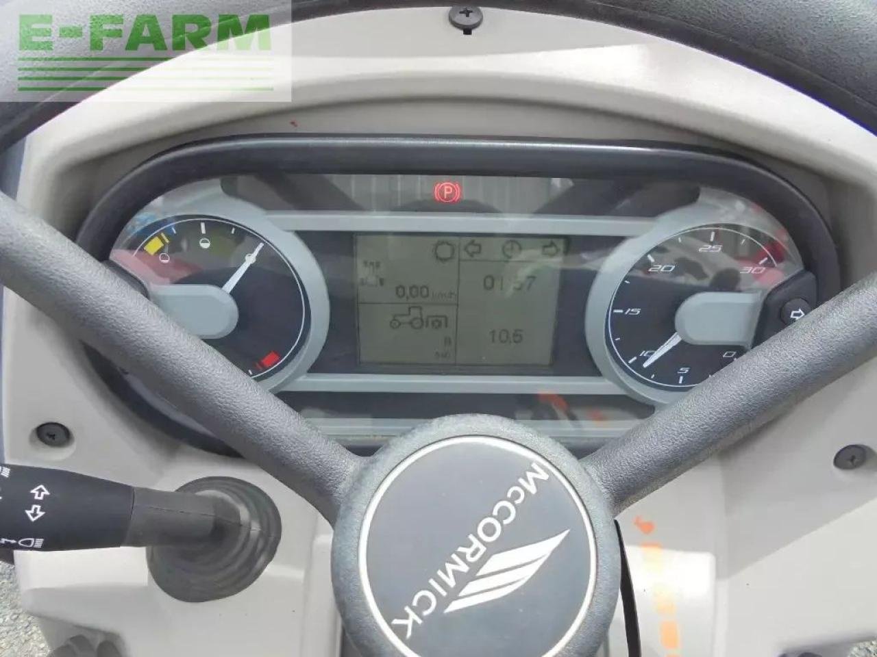 Traktor типа McCormick x2-55, Gebrauchtmaschine в Authon (Фотография 9)