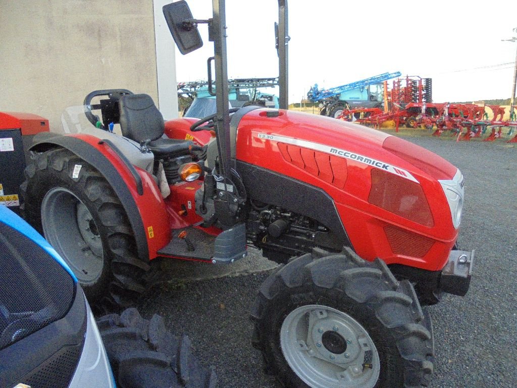 Traktor tip McCormick X2-55, Gebrauchtmaschine in AUTHON (Poză 5)