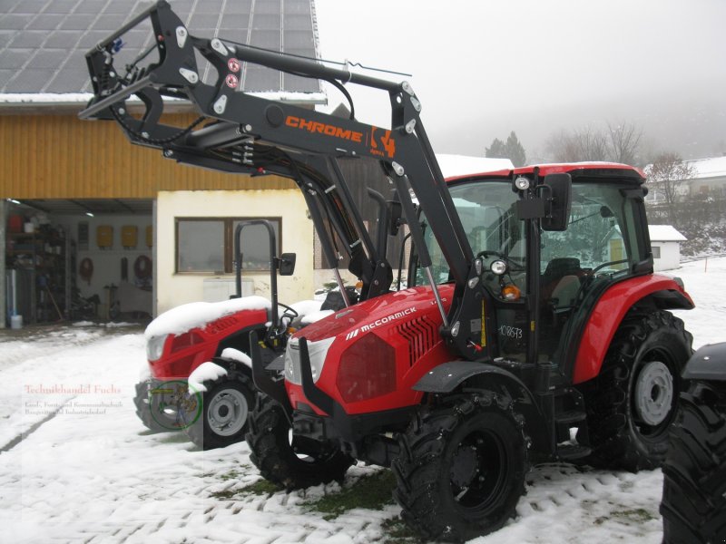 Traktor des Typs McCormick X4.070, Neumaschine in Pottenstein (Bild 1)