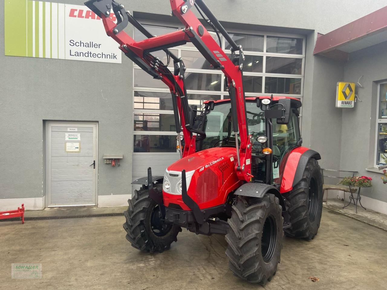 Traktor του τύπου McCormick X4.080 mit Frontlader, Klima, Akion Powershuttle kostenlos!, Neumaschine σε Geiselhöring (Φωτογραφία 2)