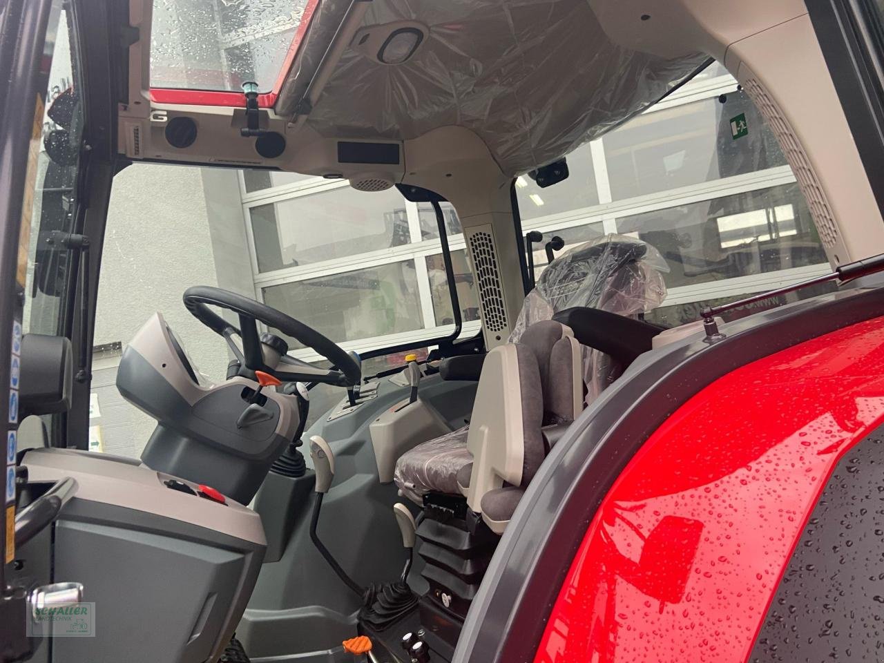 Traktor του τύπου McCormick X4.080 mit Frontlader, Klima, Akion Powershuttle kostenlos!, Neumaschine σε Geiselhöring (Φωτογραφία 7)