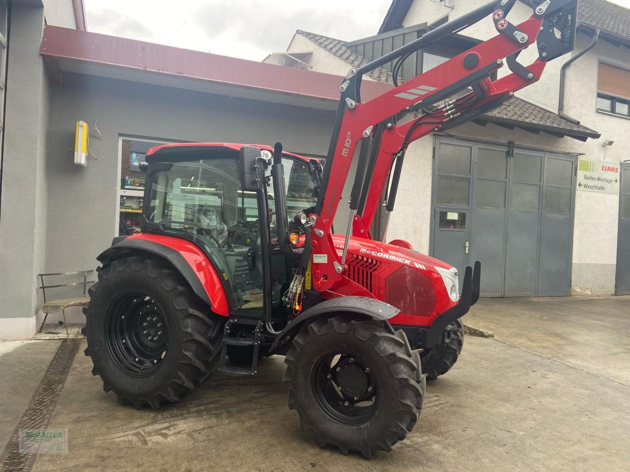 Traktor του τύπου McCormick X4.080 mit Frontlader, Klima, Akion Powershuttle kostenlos!, Neumaschine σε Geiselhöring (Φωτογραφία 8)