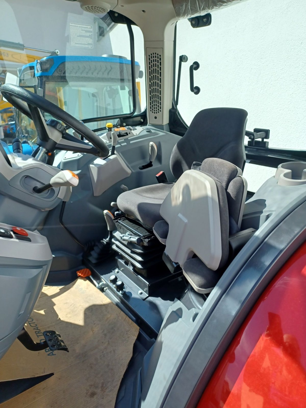 Traktor του τύπου McCormick X4.080, Neumaschine σε Au/Hallertau (Φωτογραφία 2)