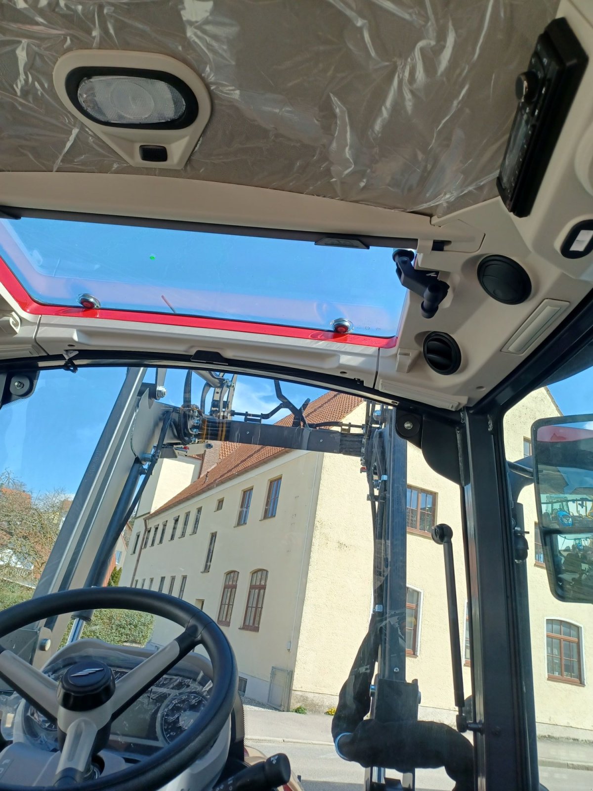 Traktor του τύπου McCormick X4.080, Neumaschine σε Au/Hallertau (Φωτογραφία 8)