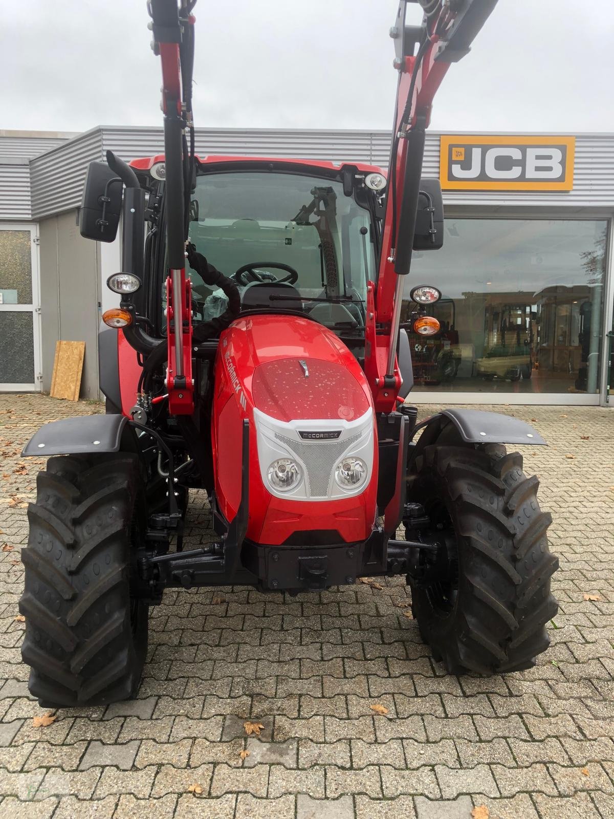 Traktor typu McCormick X4.080, Neumaschine v Bad Kötzting (Obrázek 2)
