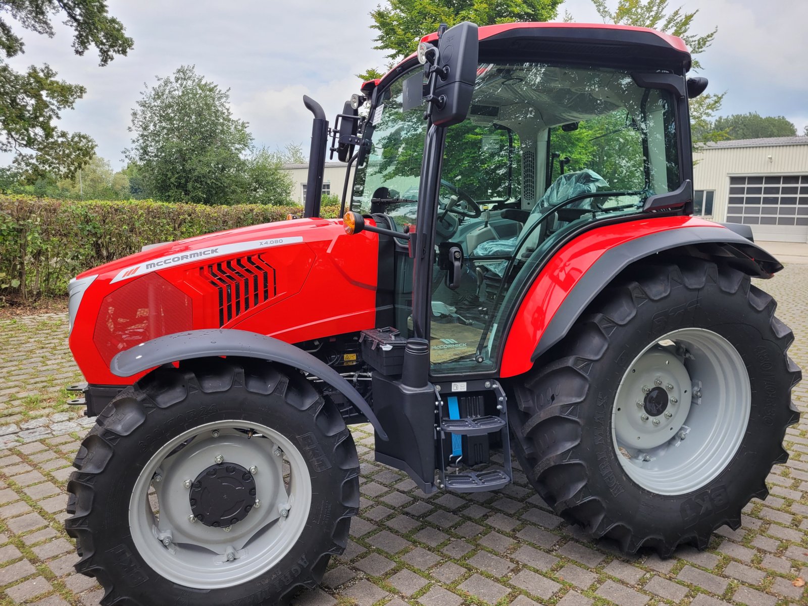 Traktor типа McCormick X4.080, Gebrauchtmaschine в Schwindegg (Фотография 3)