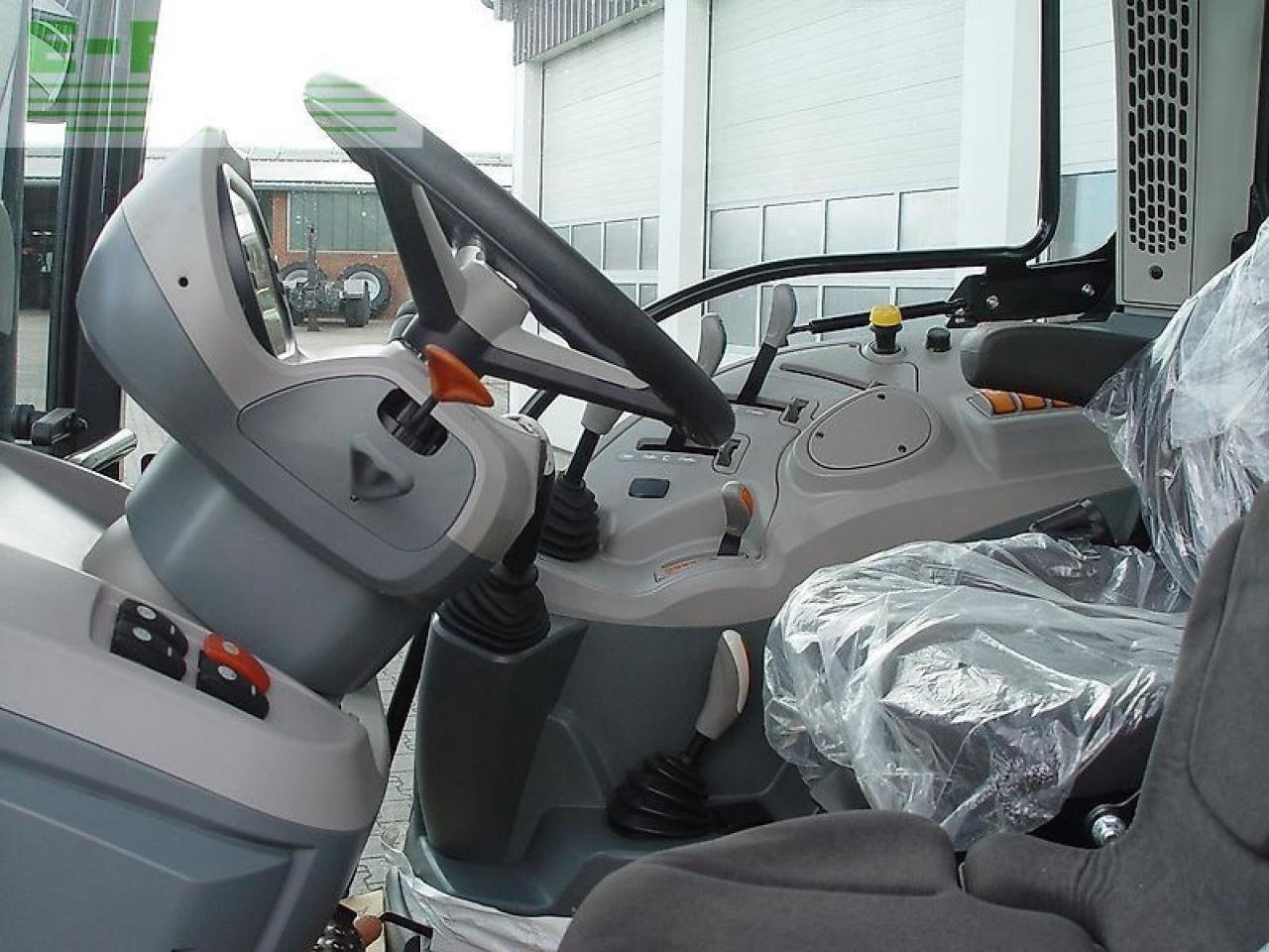 Traktor des Typs McCormick x5.085, Gebrauchtmaschine in LORUP (Bild 11)