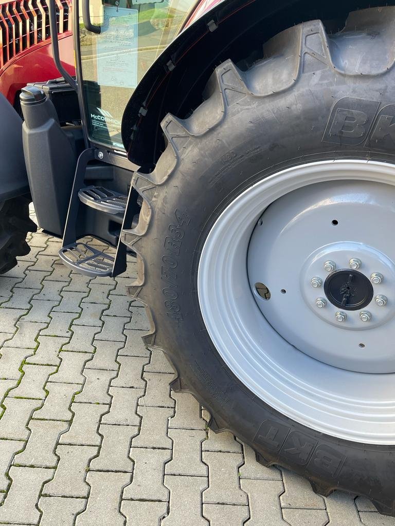 Traktor типа McCormick X5.085, Neumaschine в Meeder (Фотография 7)