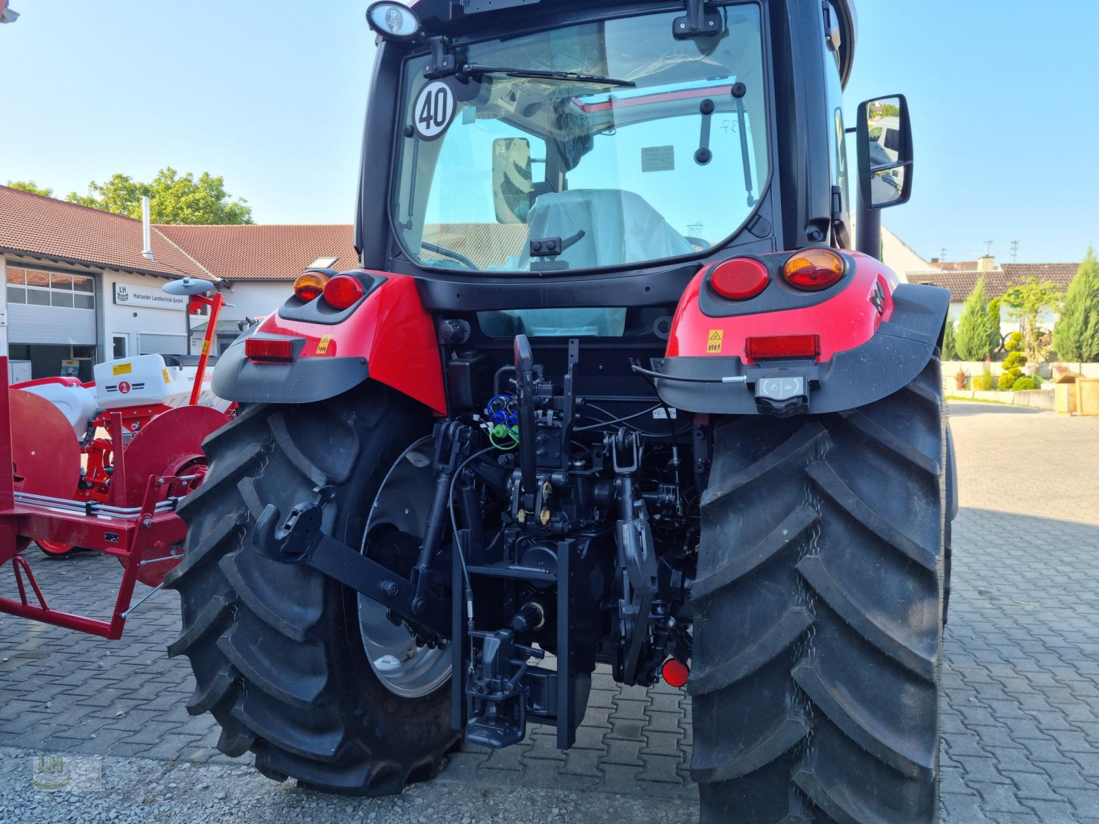 Traktor of the type McCormick X5.110 Efficient, Neumaschine in Aresing (Picture 2)