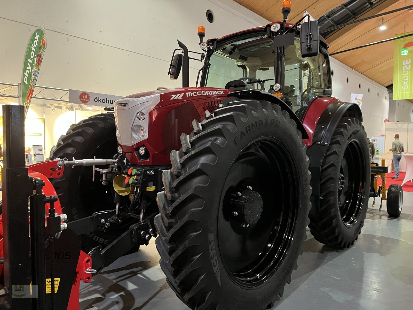 Traktor typu McCormick X5.110 HC Hochrad, Neumaschine v Aresing (Obrázek 1)