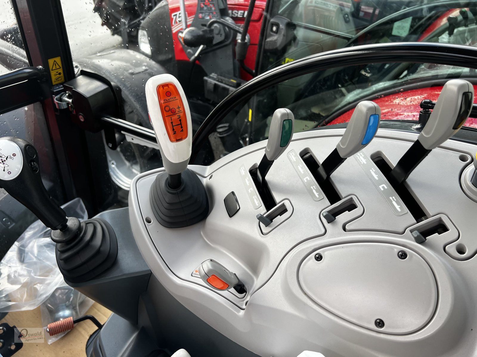 Traktor του τύπου McCormick X5.110, Neumaschine σε Regen (Φωτογραφία 7)