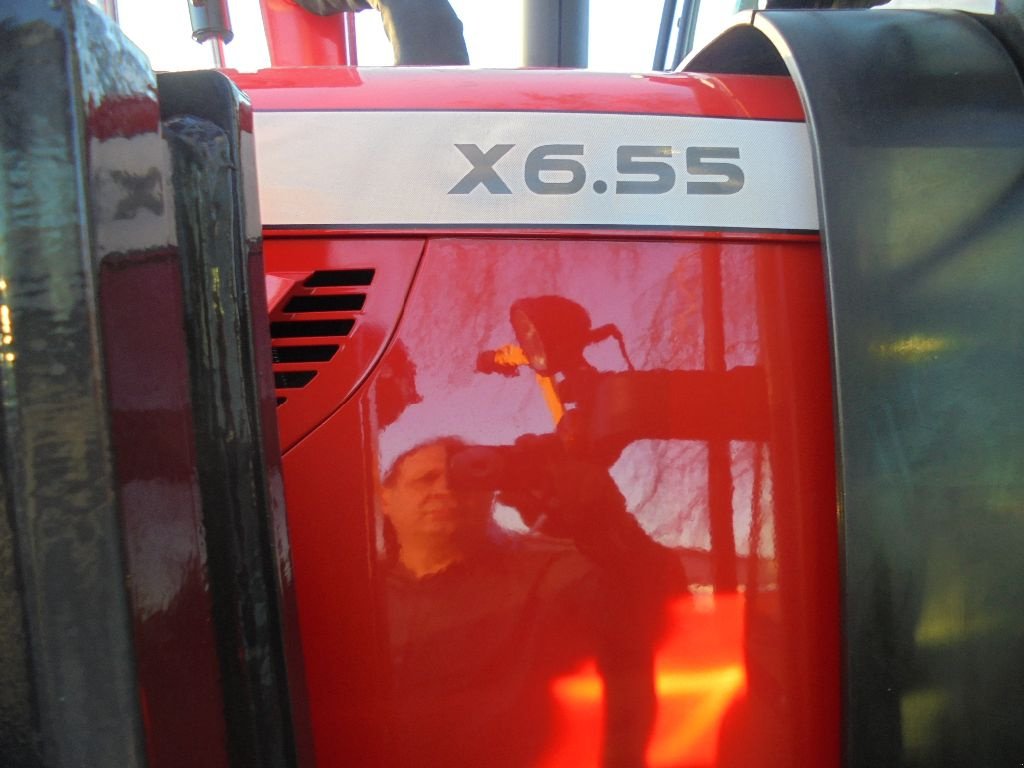 Traktor des Typs McCormick X6-55, Gebrauchtmaschine in AUTHON (Bild 5)