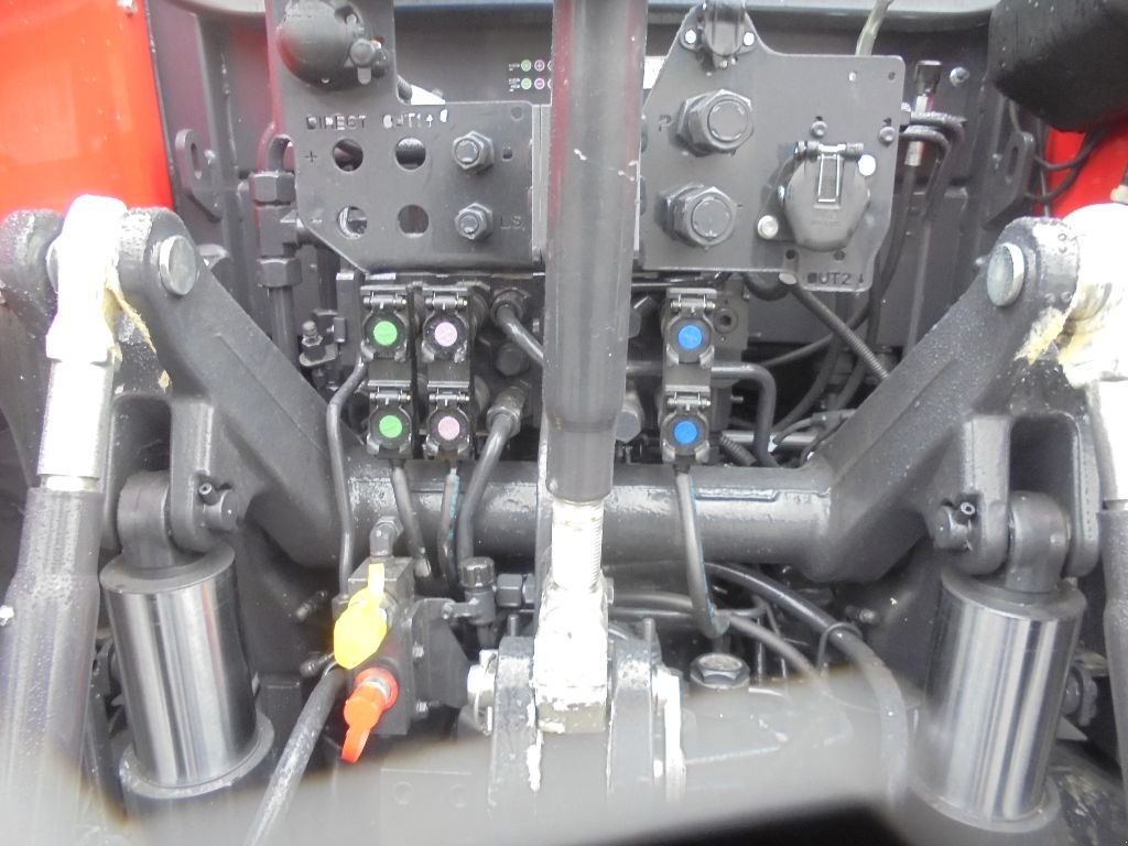 Traktor of the type McCormick X7-617M, Gebrauchtmaschine in AUTHON (Picture 8)